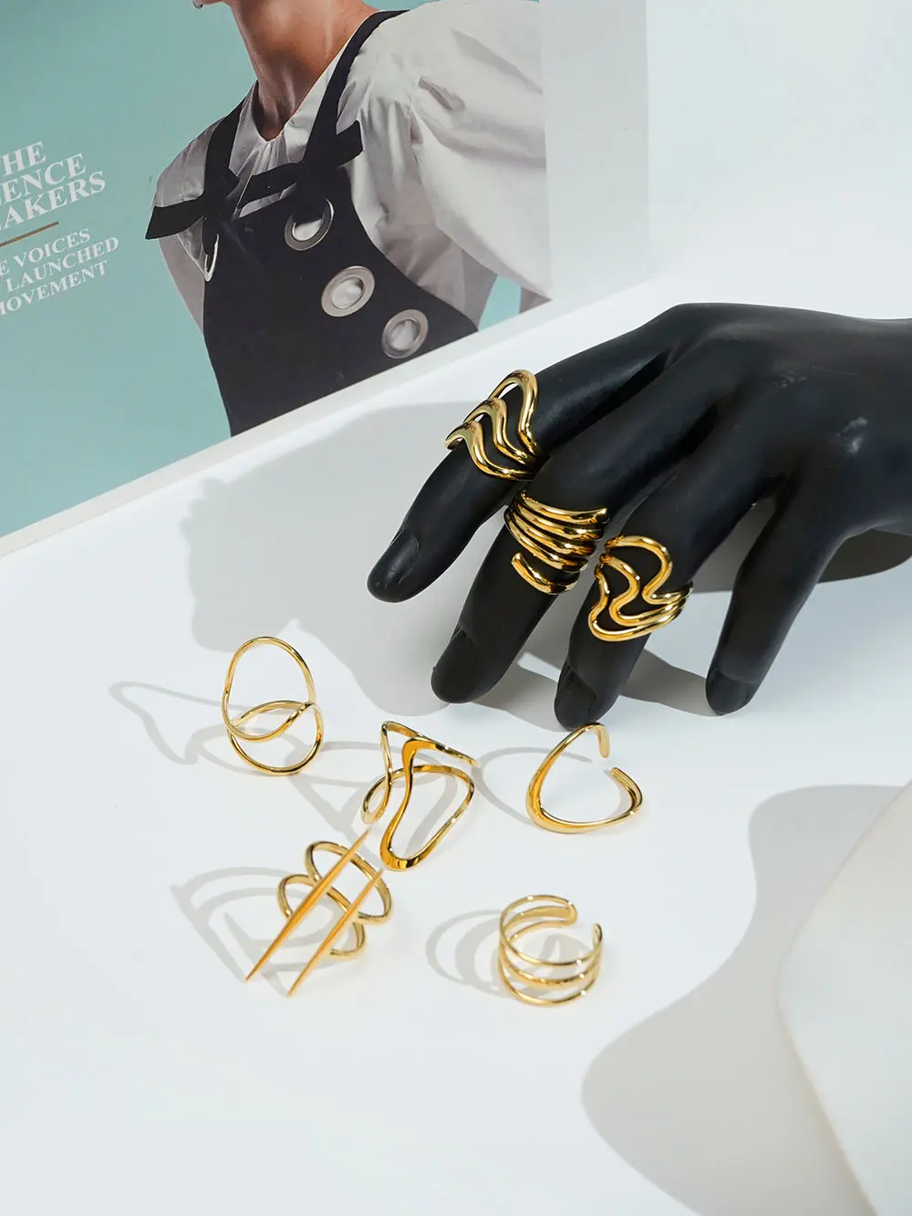ENFASHION 18K Gold Plated Stainless Steel Jewelry Popular Parallel Line Hollow Vintage Open Ring Waterproof for Woman Punk Ring R254465