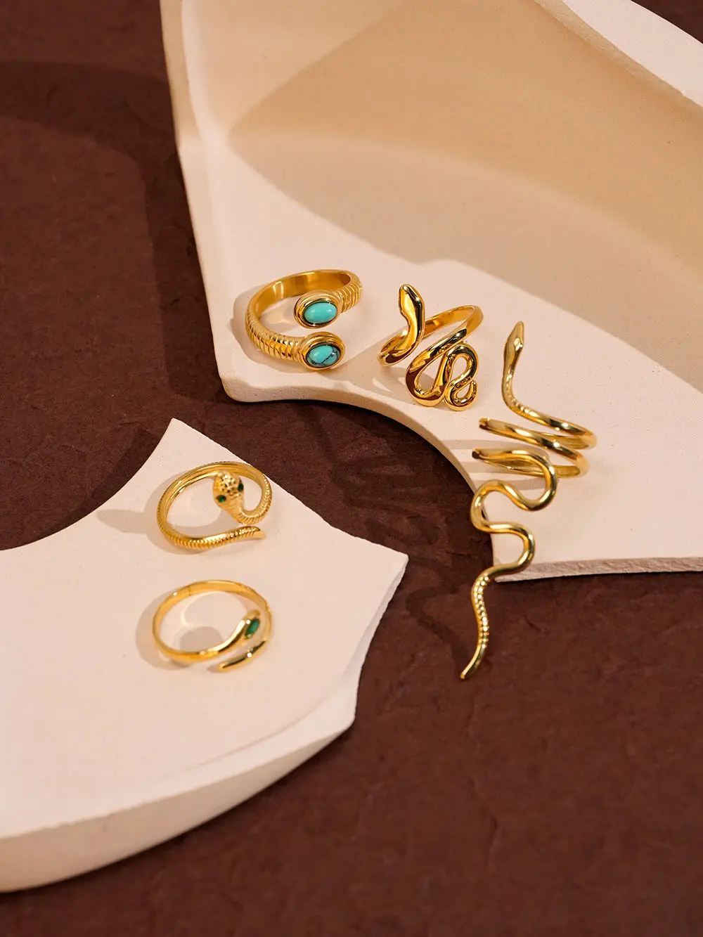 ENFASHION 18K Gold Plated Stainless Steel Jewelry Animal Zodiac Snake Open Ring Personality Waterproof for Woman Ring R254483